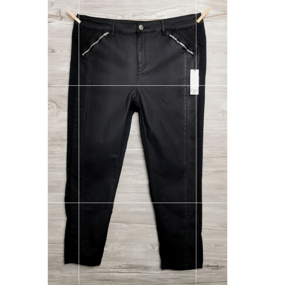 SIZE 22 DEX, Black Skinny Plus size Jeans NWT - Picture 2 of 6
